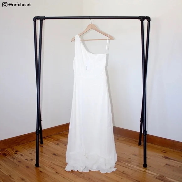 1HR SALE ⚡Reformation Evelyn Dress (Ivory)